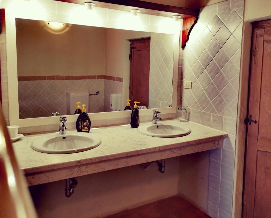 Daina Bianca Bed & Breakfast Solignano Dış mekan fotoğraf
